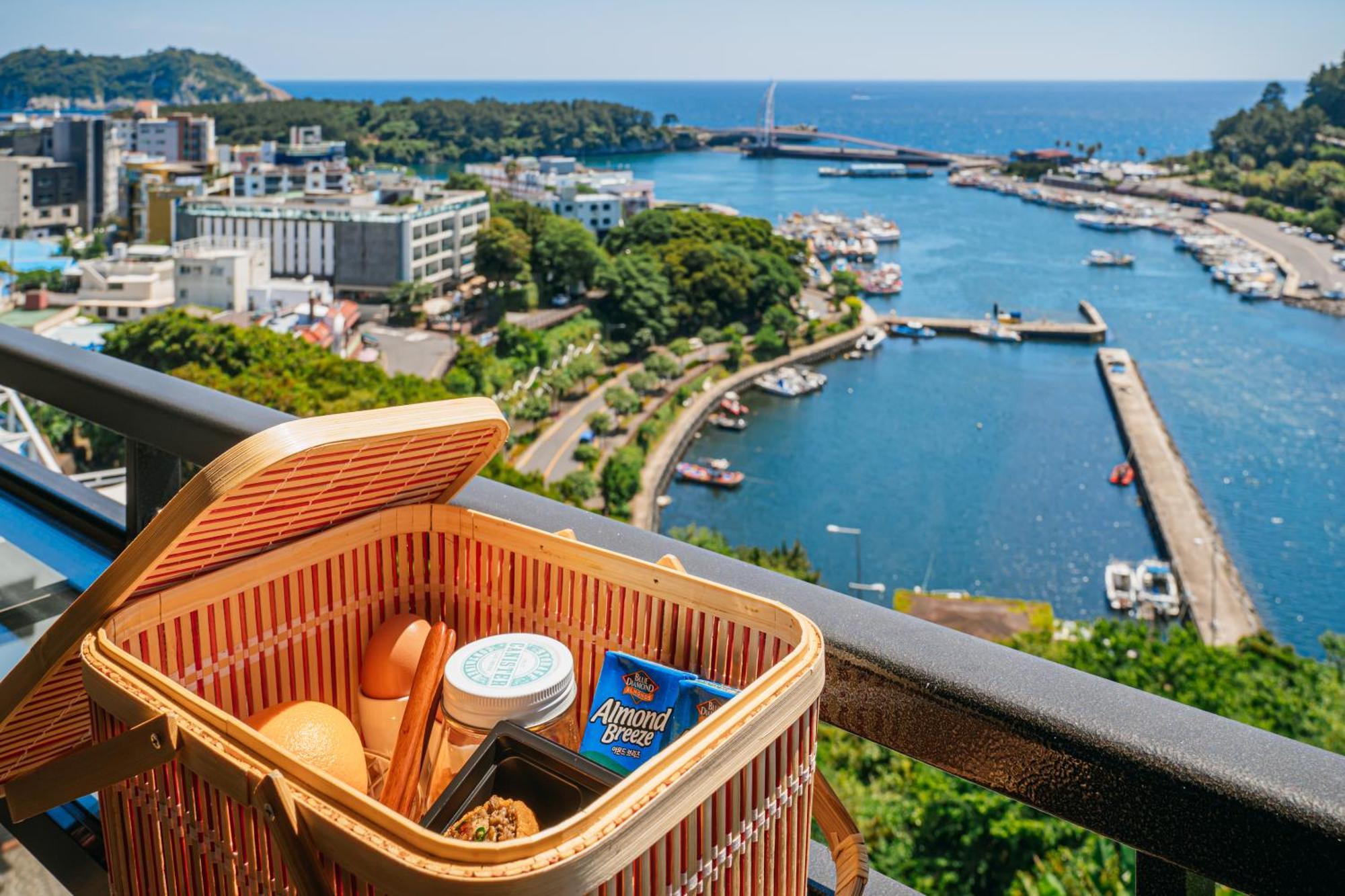 Hotel Yeon Seogwipo Ngoại thất bức ảnh