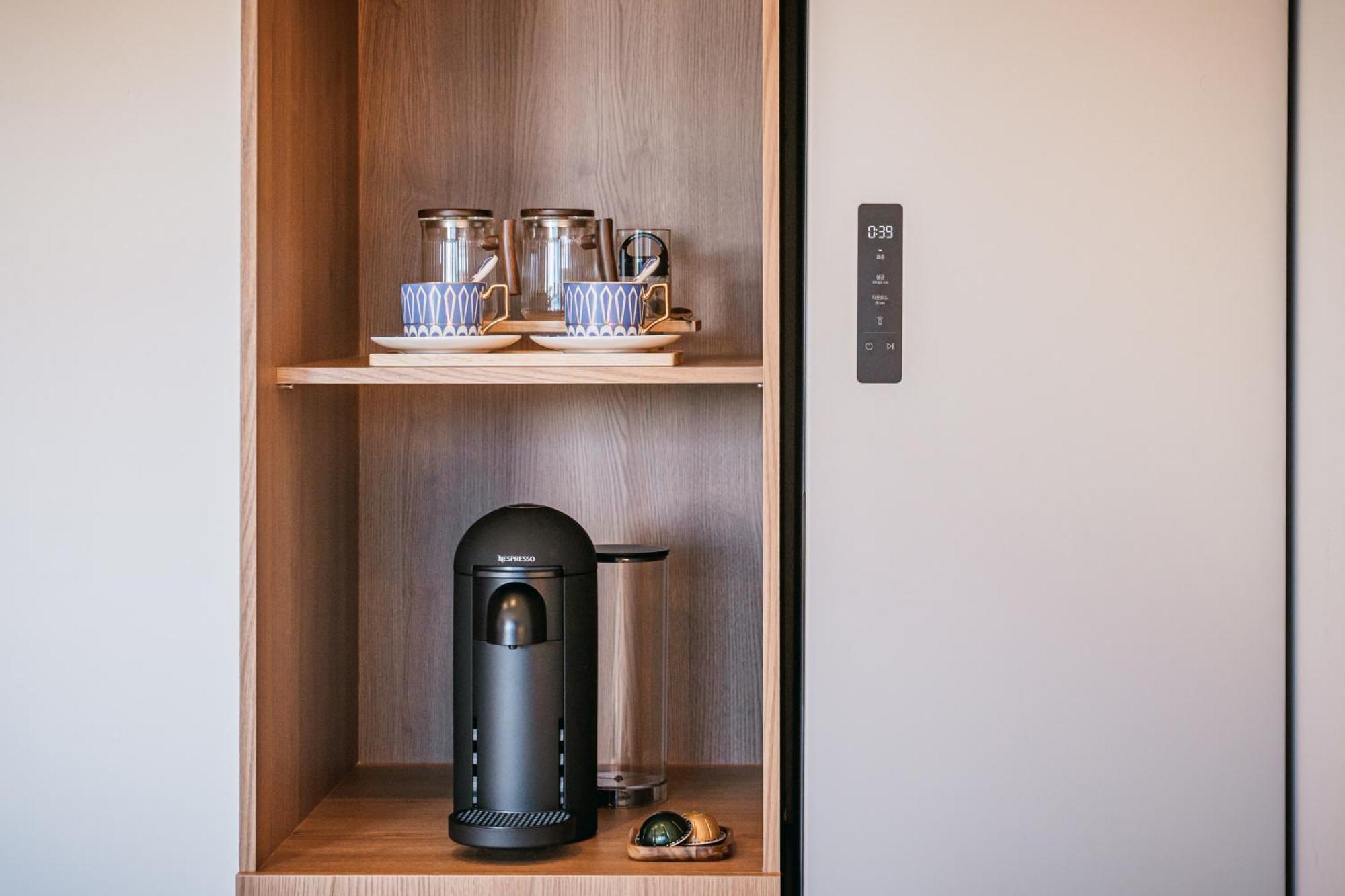 Hotel Yeon Seogwipo Ngoại thất bức ảnh