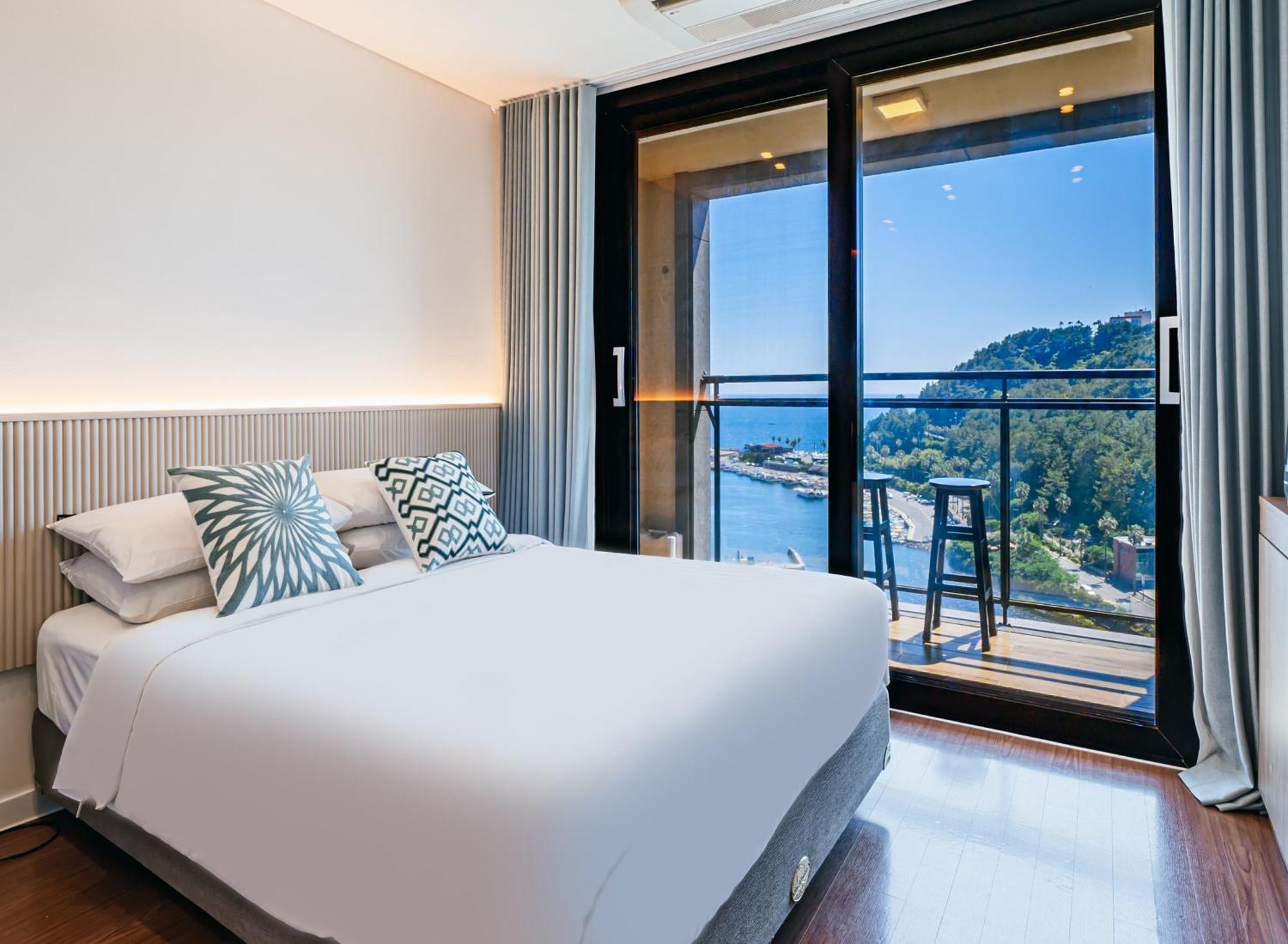 Hotel Yeon Seogwipo Ngoại thất bức ảnh