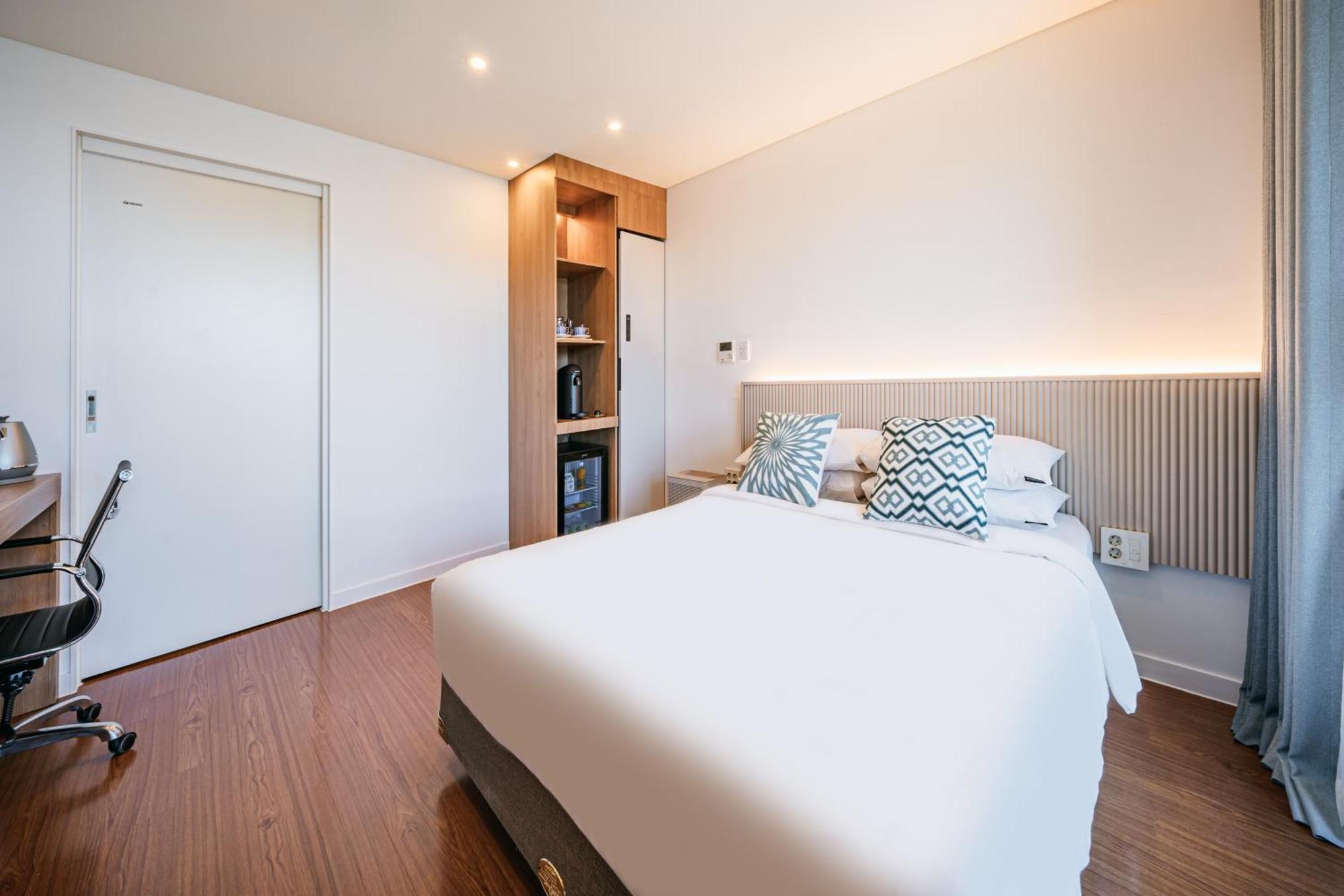 Hotel Yeon Seogwipo Ngoại thất bức ảnh