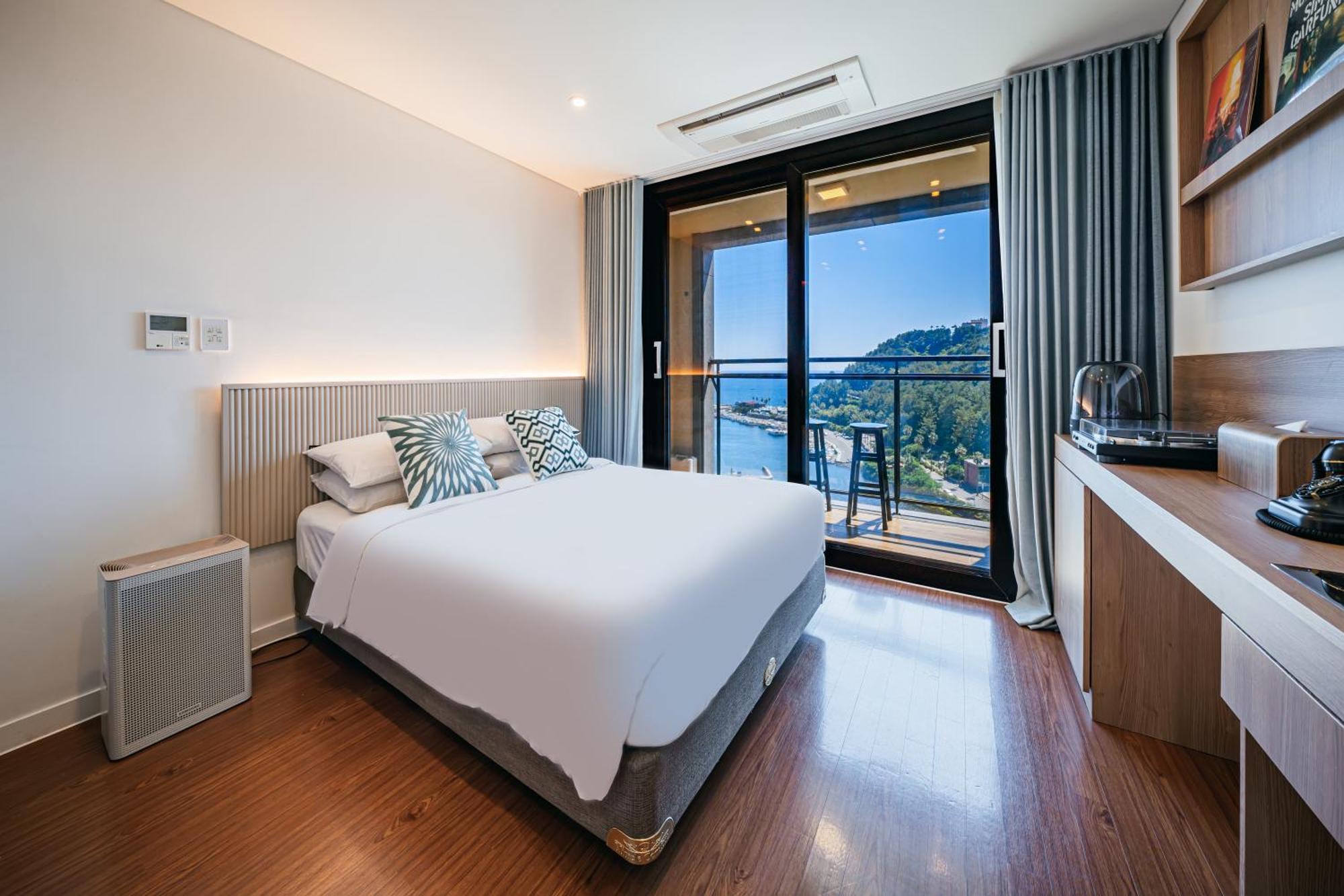 Hotel Yeon Seogwipo Ngoại thất bức ảnh